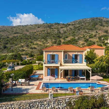 Skala Ionian By Spathíon